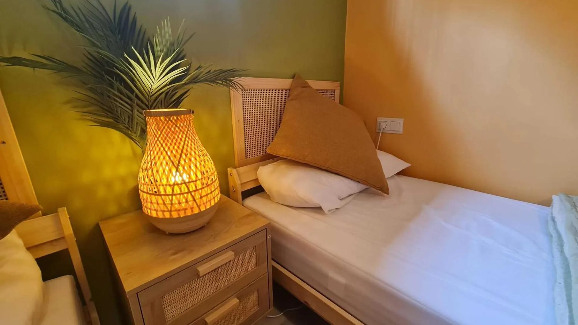Rey Centro 3Rooms Cerca Del Centro Historico Malaga 0*,